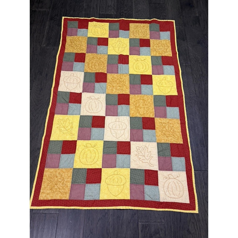 Handmade Quilt Embroidered Pumpkin leaves Hand Stitched Blanket 65"x42"